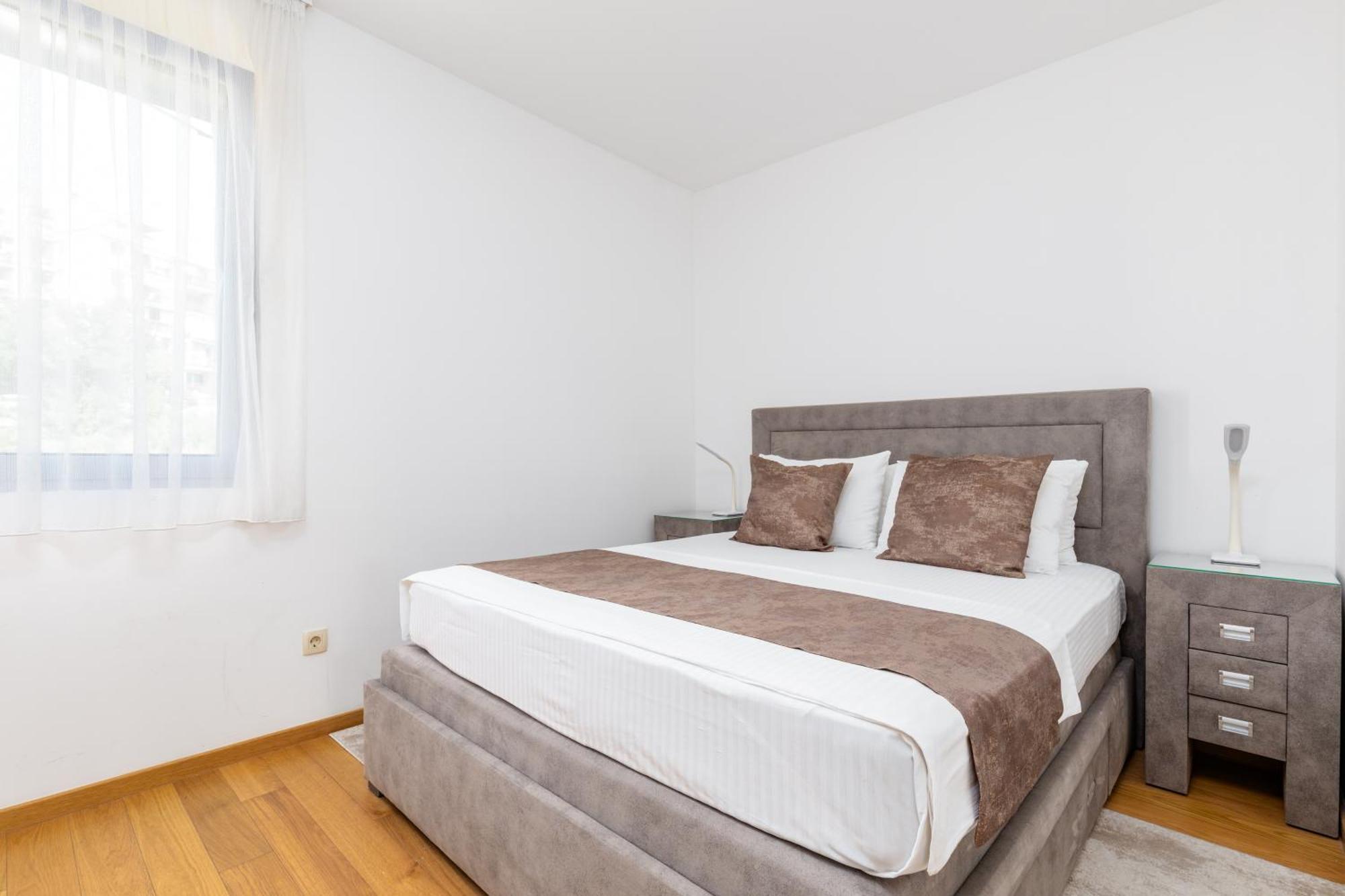 Apart Hotel M S Katunjanin Χέρτσεγκ Νόβι Εξωτερικό φωτογραφία