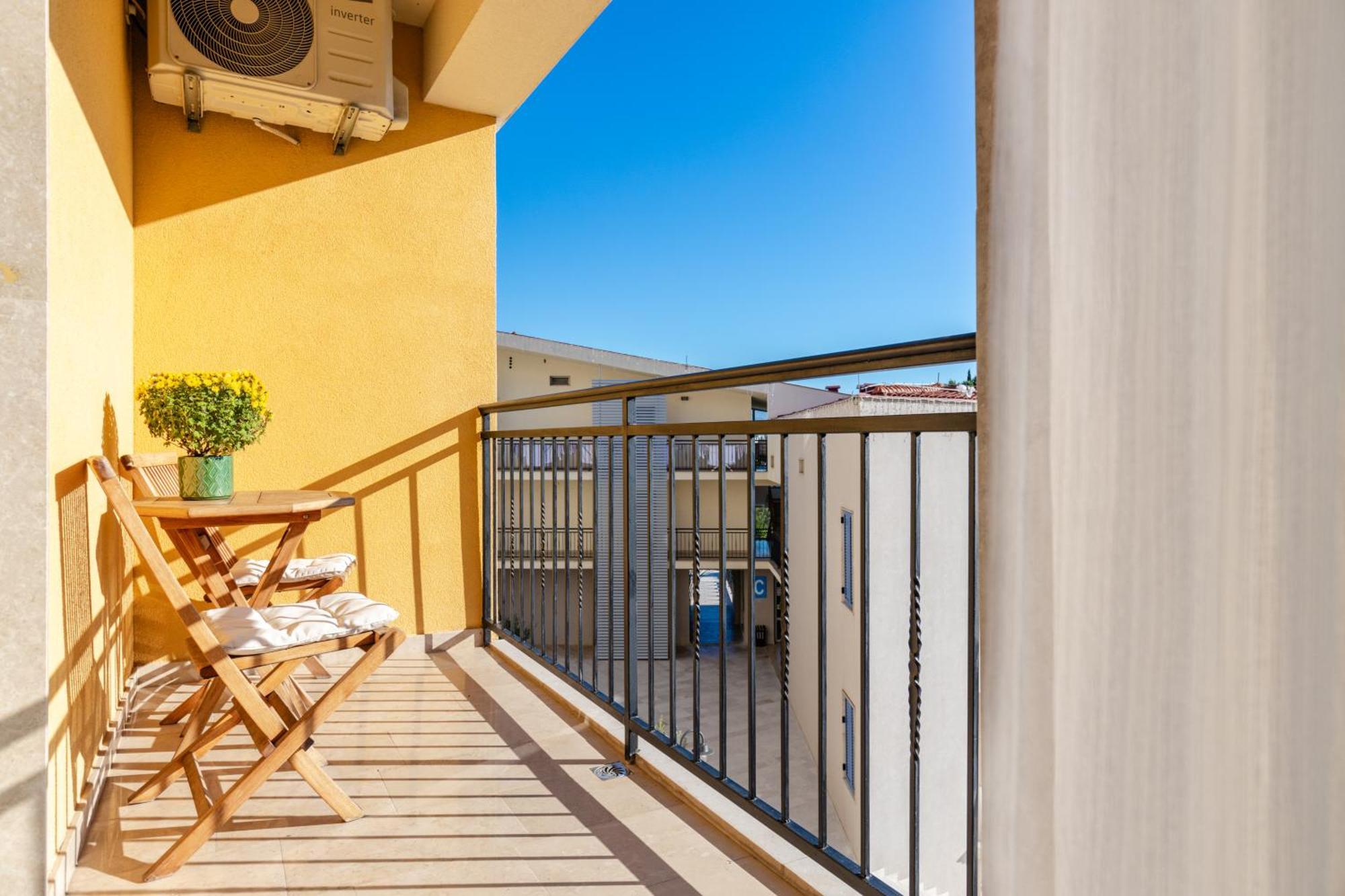Apart Hotel M S Katunjanin Χέρτσεγκ Νόβι Εξωτερικό φωτογραφία