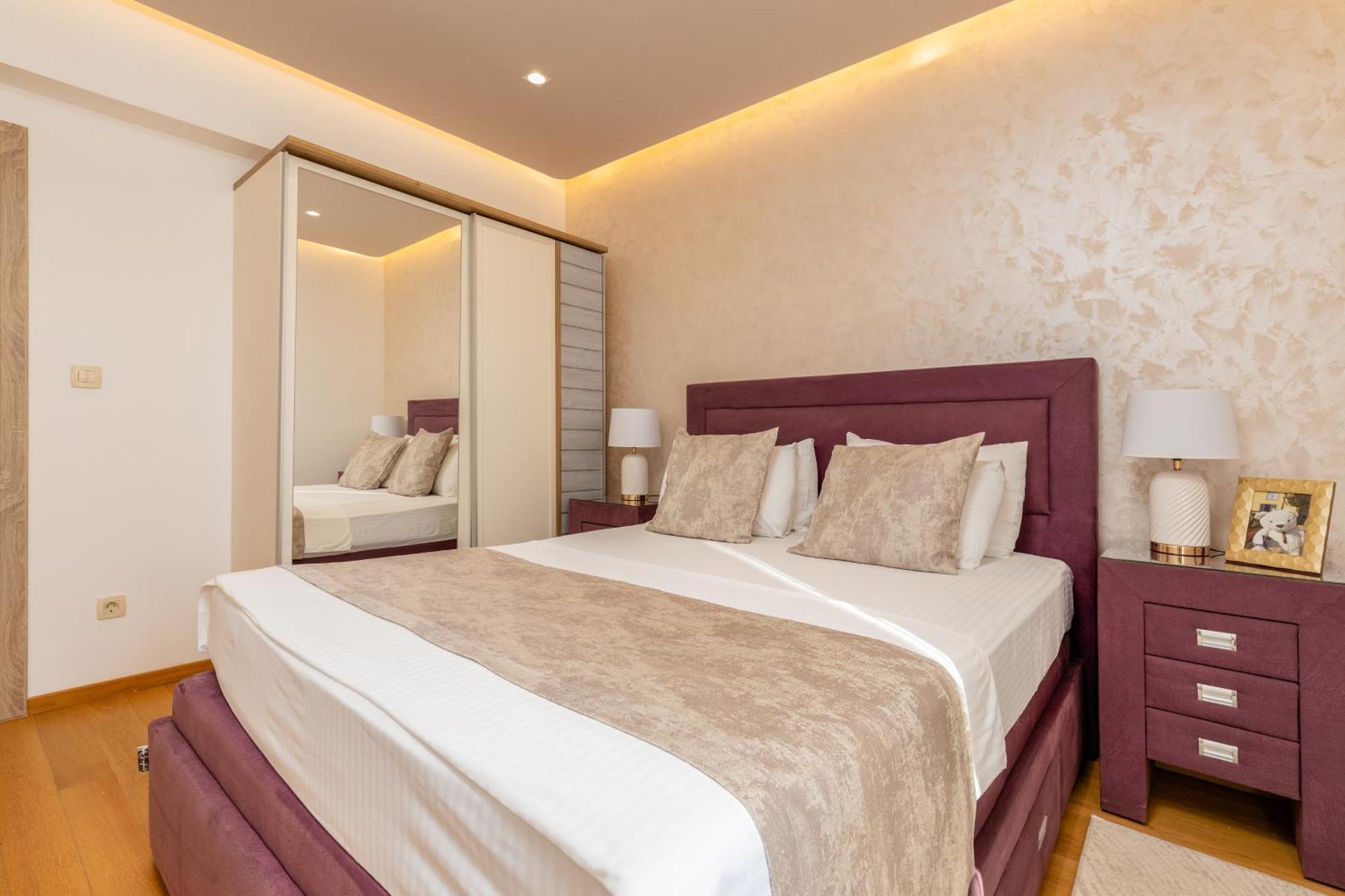 Apart Hotel M S Katunjanin Χέρτσεγκ Νόβι Εξωτερικό φωτογραφία