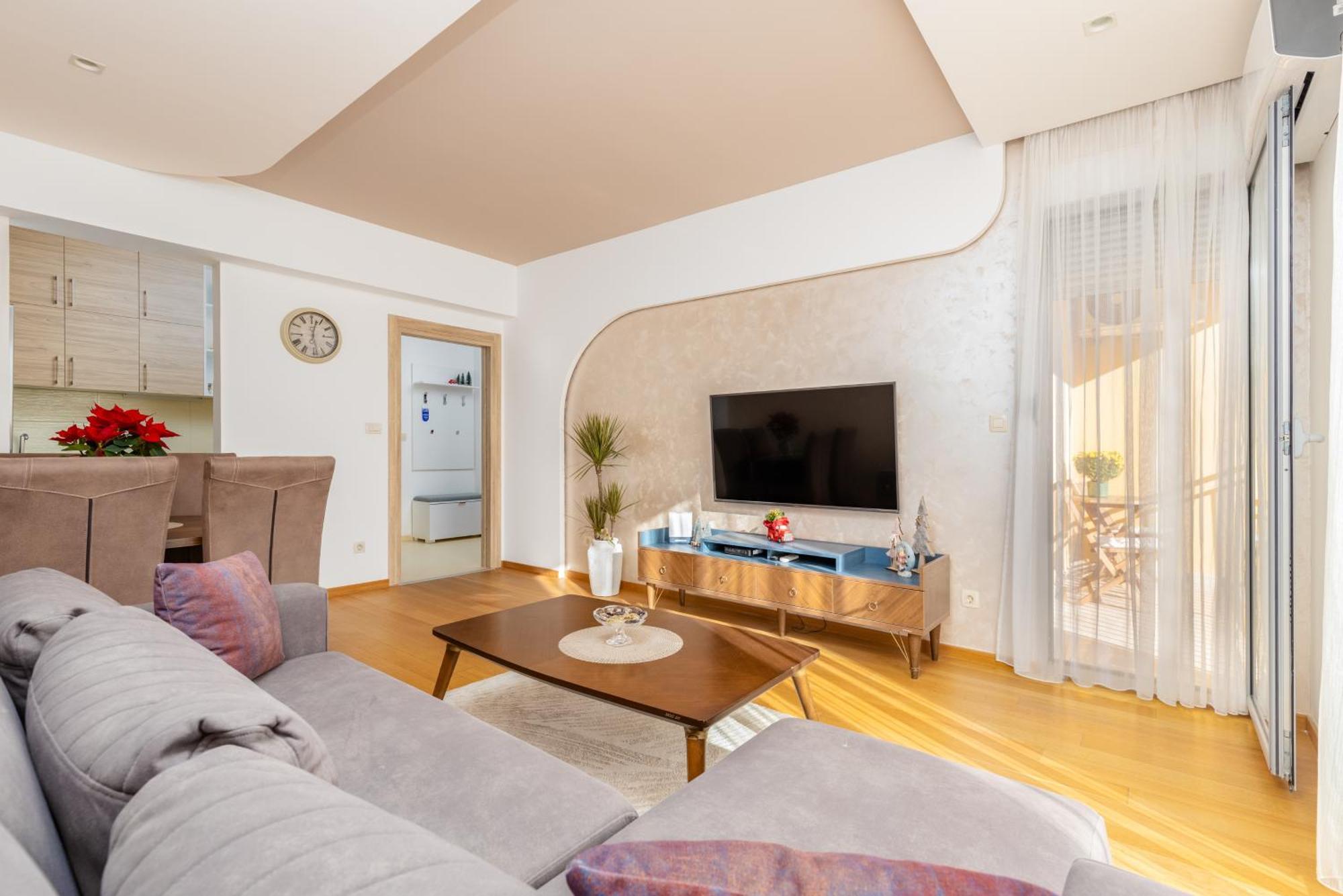 Apart Hotel M S Katunjanin Χέρτσεγκ Νόβι Εξωτερικό φωτογραφία