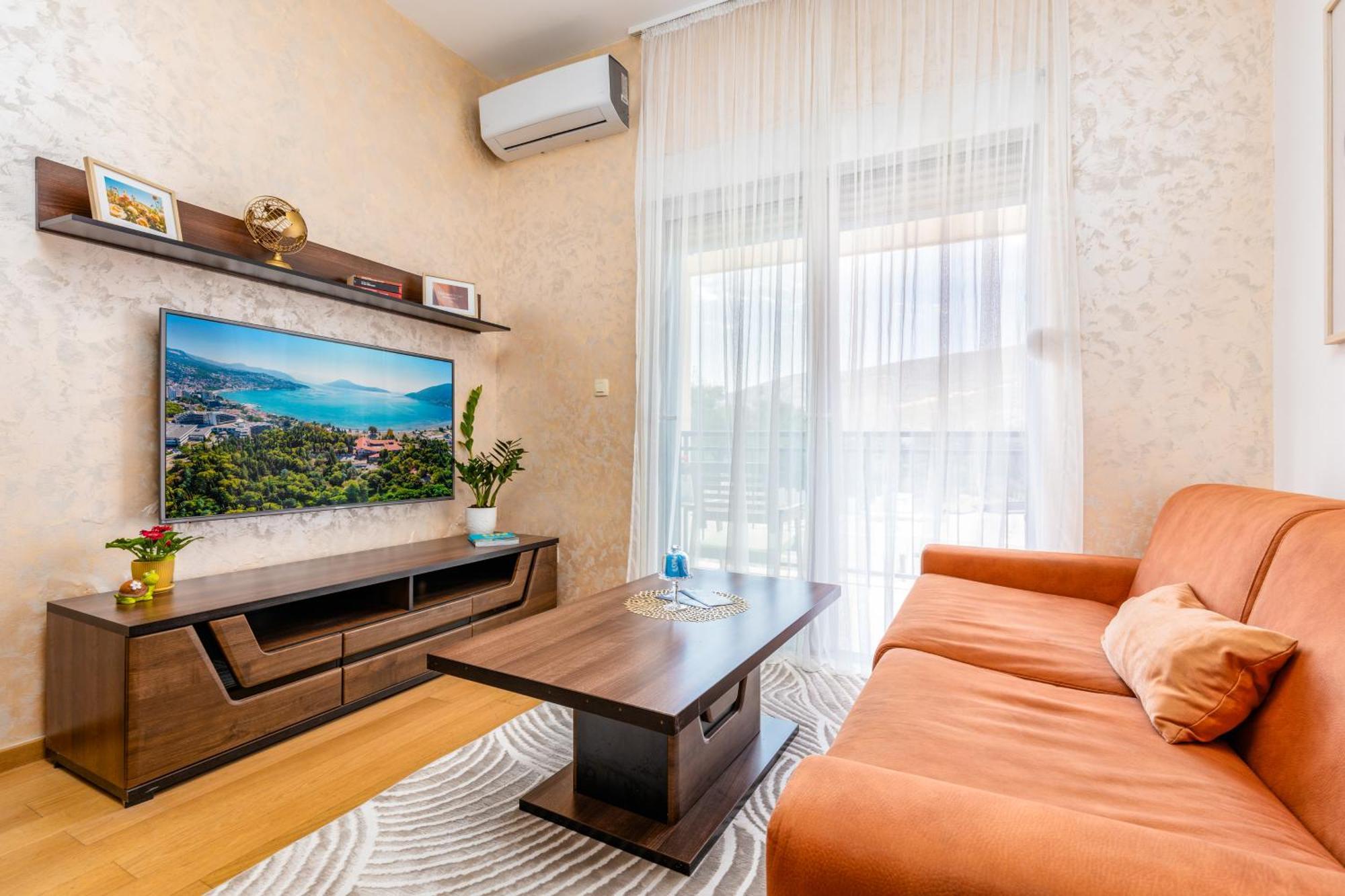 Apart Hotel M S Katunjanin Χέρτσεγκ Νόβι Εξωτερικό φωτογραφία